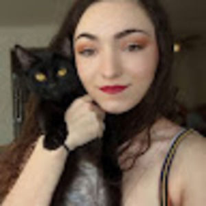 Meet your Posher, Skylr